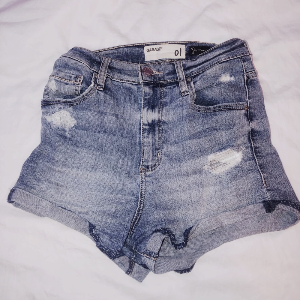 Garage high waist shorts